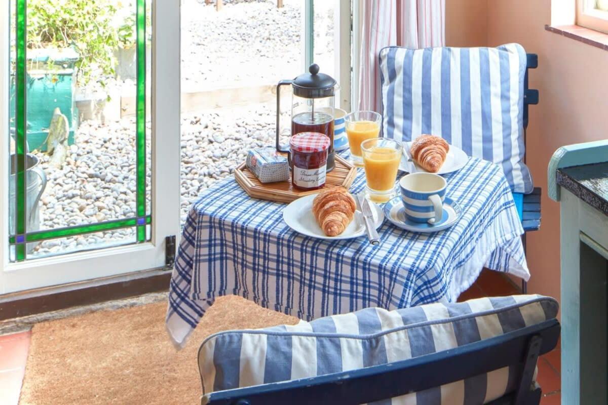 דיל Mariner'S Cottage - On Kingsdown Beach מראה חיצוני תמונה